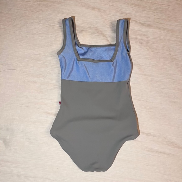Yumiko Marieke blue/grey leotard - Picture 4 of 5